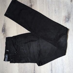 HOT TOPIC - RUDE Black skinny distressed jean SIZE 28